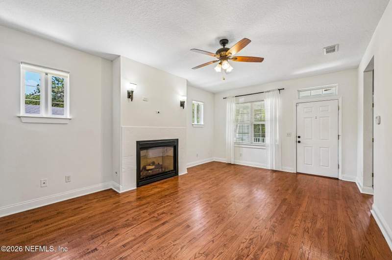 3 bedroom Single Family Residence at 2634 Gilmore Street, Central Riverside, Jacksonville — photo 3