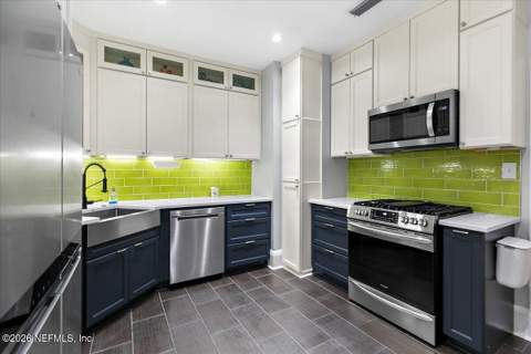 1031 Riviera Street, Jacksonville FL - photo 9 of 34
