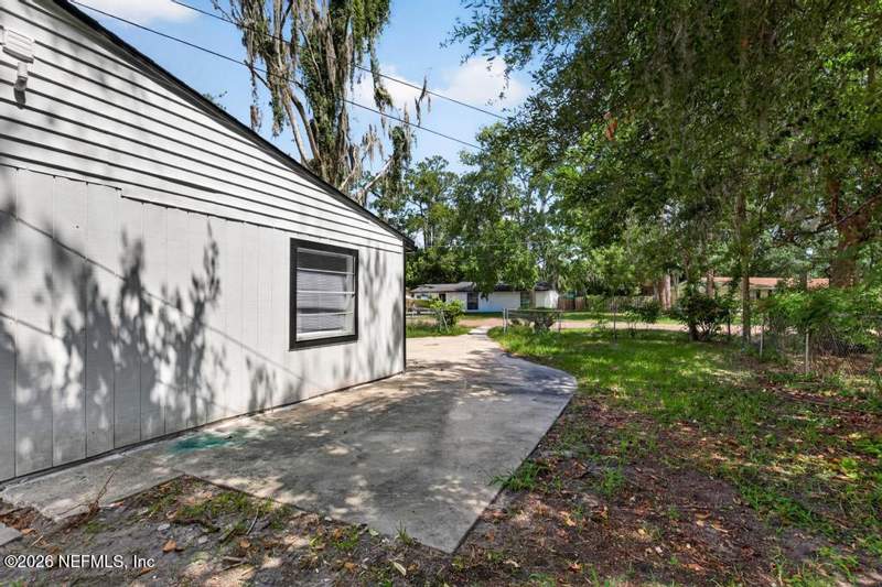 4 bedroom Single Family Residence at 5112 110TH Street, Venetia Terrace, Jacksonville — photo 4