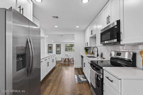 5112 110th Street, Jacksonville FL - photo 21 of 58