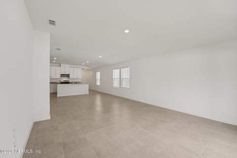 9430 Ella Point Drive, Jacksonville FL - photo 13 of 31
