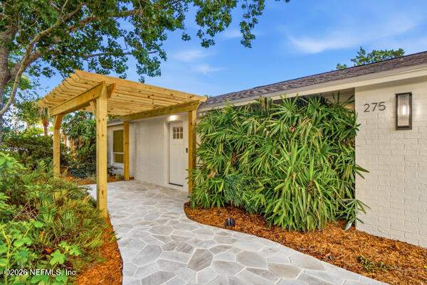 4 bedroom Single Family Residence at 275 Nautical Boulevard, Seaspray, Atlantic Beach — photo 4
