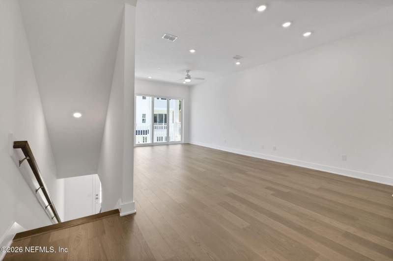 4 bedroom Townhouse at 18 N Beach Way, North Beach, Jacksonville Beach — photo 4