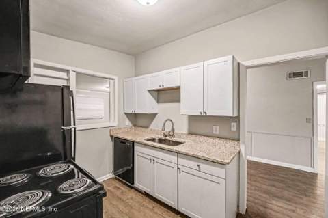 1933 Gamewell Road, Jacksonville FL - photo 7 of 22
