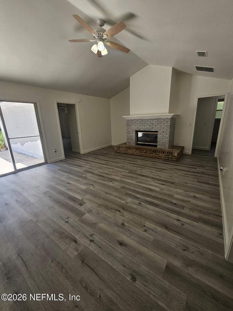 4 bedroom Single Family Residence at 721 Tara Farms Drive, Tara Farms, Middleburg — photo 3