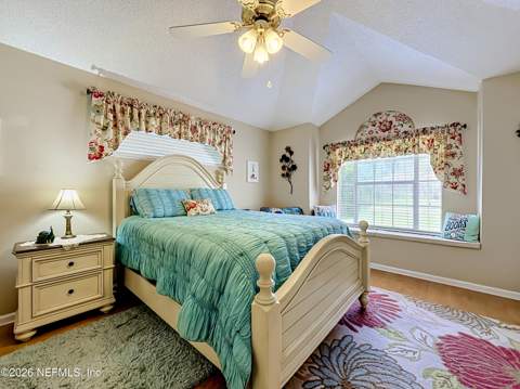 9243 Dale View Lane, Jacksonville FL - photo 19 of 47