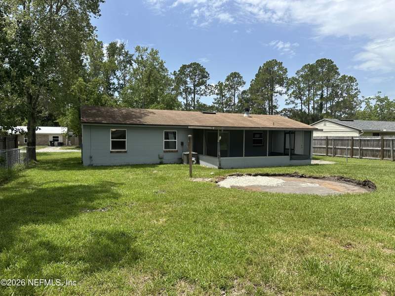 4 bedroom Single Family Residence at 2706 Tina Lane, Greenwood Estates, Middleburg — photo 4