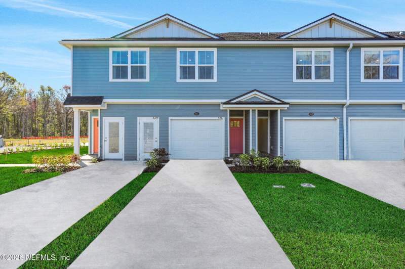 3 bedroom Townhouse at 5555 ARROW Lane, Cary Landing Townhomes, Jacksonville — photo 2
