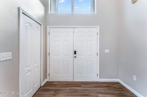 6088 Caladesi Court, Jacksonville FL - photo 8 of 59