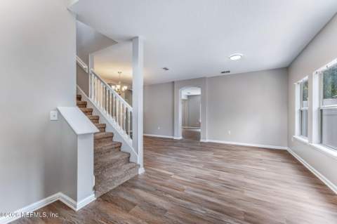 6088 Caladesi Court, Jacksonville FL - photo 9 of 59