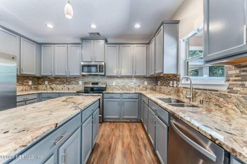 6088 Caladesi Court, Jacksonville FL - photo 22 of 59