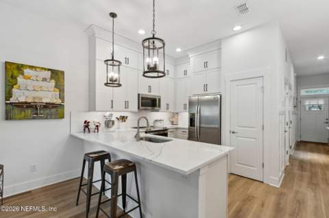 523 S 13th Terrace, Fernandina Beach FL - photo 8 of 58
