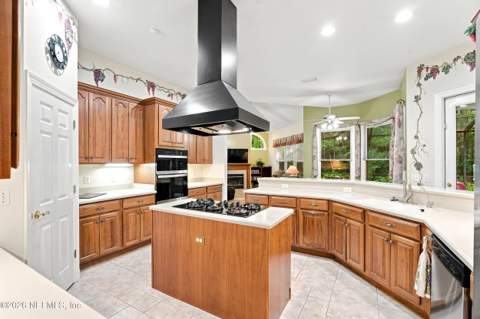 10380 Hood Road, Jacksonville FL - photo 22 of 56