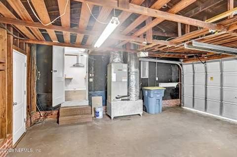 1353 Live Oak Lane, Jacksonville FL - photo 13 of 36