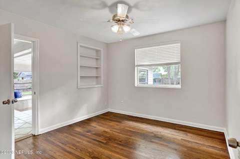 1353 Live Oak Lane, Jacksonville FL - photo 23 of 36