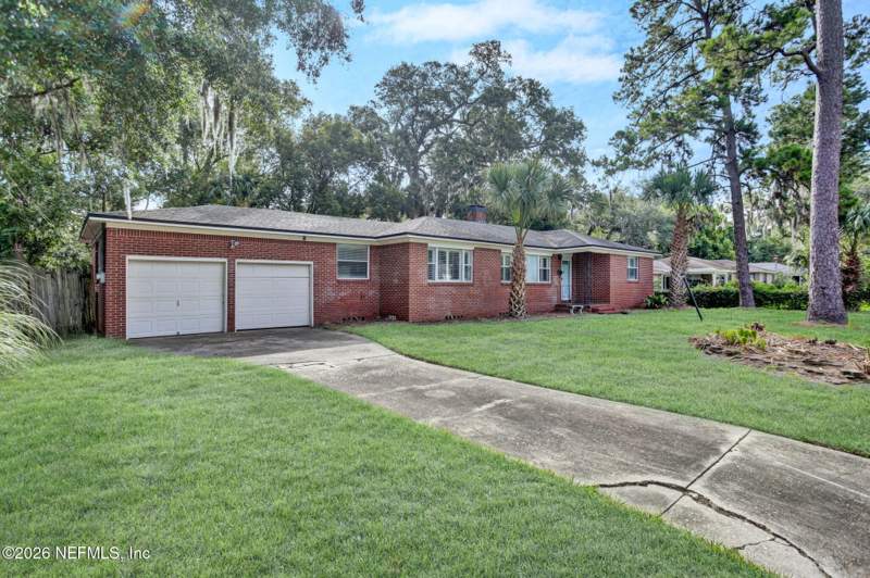 3 bedroom Single Family Residence at 1353 Live Oak Lane, Live Oak Manor, Jacksonville — photo 2