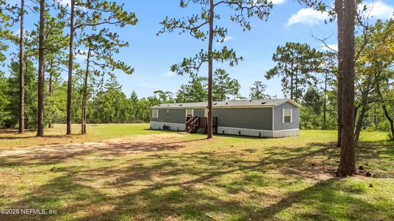 3 bedroom Manufactured Home at 176 Melrose Landing Drive, Melrose Landing, Hawthorne — photo 3