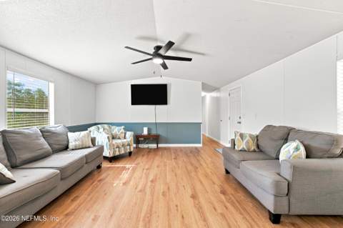 176 Melrose Landing Drive, Hawthorne FL - photo 10 of 32