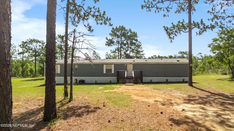 3 bedroom Manufactured Home at 176 Melrose Landing Drive, Melrose Landing, Hawthorne — photo 2