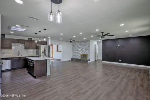 2229 Marcel Drive, Orange Park FL - photo 8 of 35