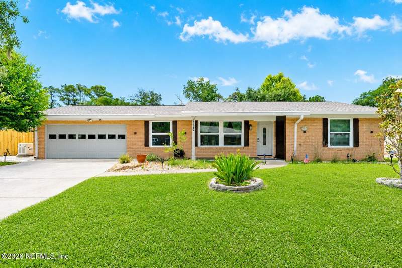 4 bedroom Single Family Residence at 2229 Marcel Drive, Chateau Village, Orange Park — photo 2