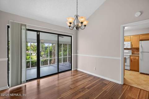 506 Clubhouse Court, Jacksonville FL - photo 12 of 31