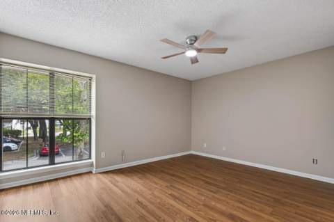 506 Clubhouse Court, Jacksonville FL - photo 16 of 31