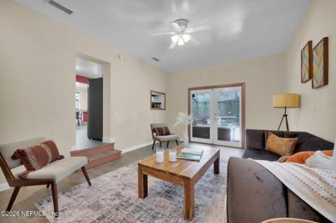 5538 Anchor Lane, Jacksonville FL - photo 11 of 38