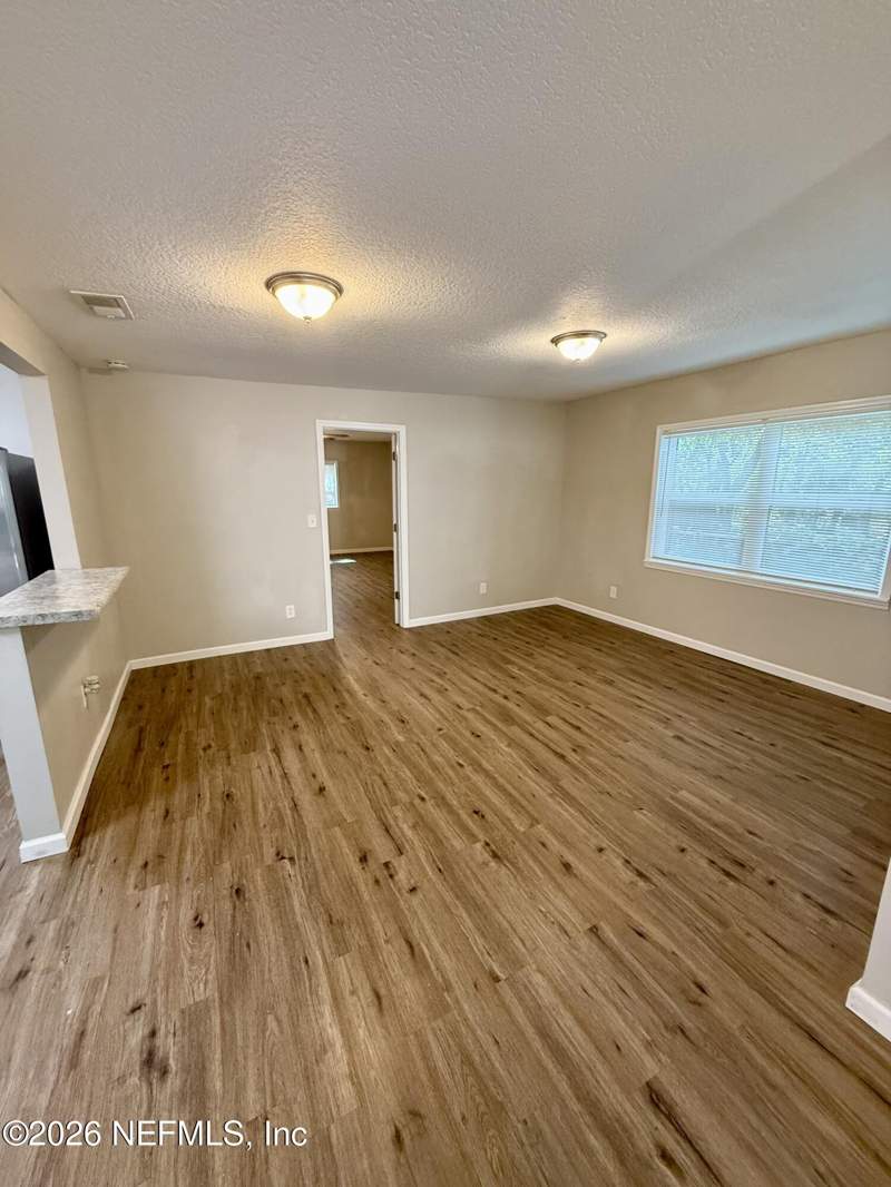 3 bedroom Single Family Residence at 2934 Bethel Court, St Nicholas, Jacksonville — photo 4