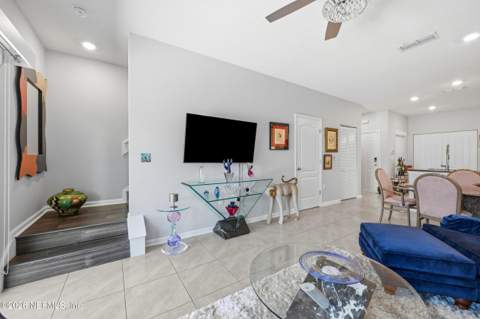 7769 Legacy Trail, Jacksonville FL - photo 13 of 35