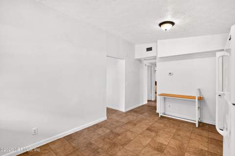 845 Floyd Circle, Orange Park FL - photo 6 of 17