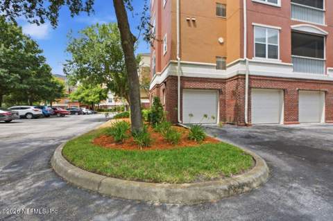 4480 Deerwood Lake Parkway #458, Jacksonville FL - photo 21 of 27