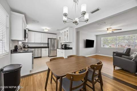 1655 Challen Avenue, Jacksonville FL - photo 15 of 44