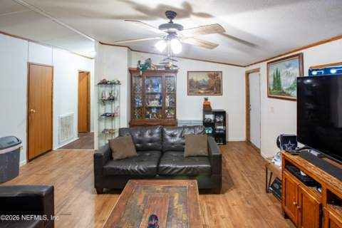6379 Amherst Avenue, Keystone Heights FL - photo 8 of 37