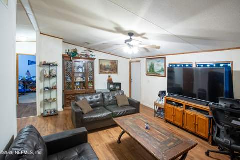 6379 Amherst Avenue, Keystone Heights FL - photo 9 of 37