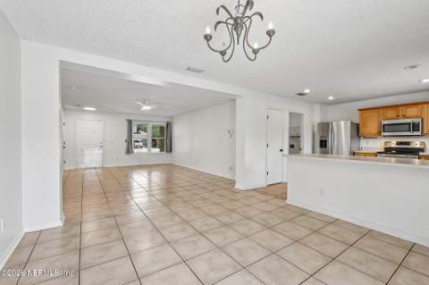 9683 Hazel Lake Drive, Jacksonville FL - photo 12 of 56