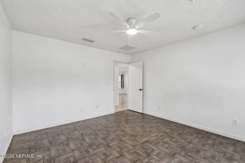 9683 Hazel Lake Drive, Jacksonville FL - photo 19 of 56