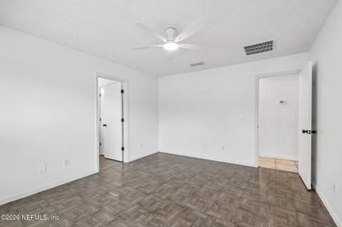 9683 Hazel Lake Drive, Jacksonville FL - photo 20 of 56