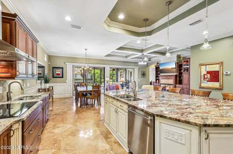 4002 La Vista Circle, Jacksonville FL - photo 19 of 59