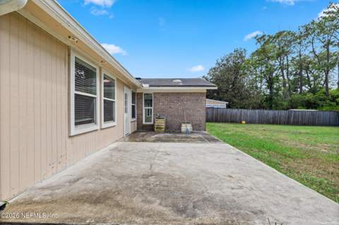 3383 Chrysler Drive, Jacksonville FL - photo 8 of 58
