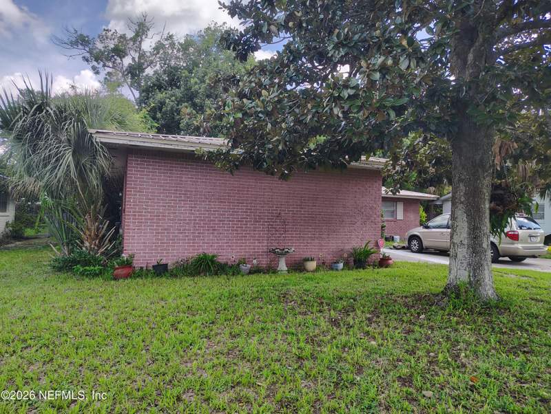 3 bedroom Single Family Residence at 408 Magnolia Dr Drive, Rolling Hills, Palatka — photo 2