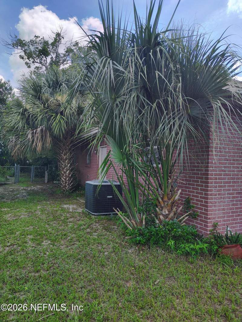 3 bedroom Single Family Residence at 408 Magnolia Dr Drive, Rolling Hills, Palatka — photo 4