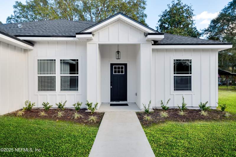 3 bedroom Single Family Residence at 26 Bitterroot Avenue, Middleburg, Middleburg — photo 3