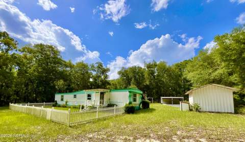 8232 Swan Lake Road, Melrose FL - photo 15 of 55