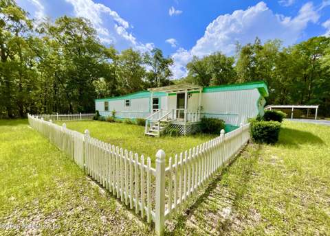 8232 Swan Lake Road, Melrose FL - photo 19 of 55