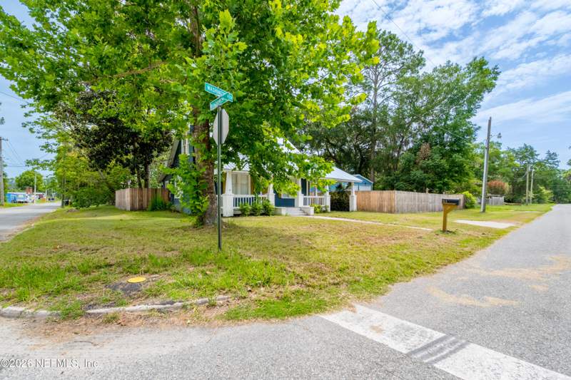 3 bedroom Single Family Residence at 511 E Washington Street, Lt & Co, Starke — photo 3