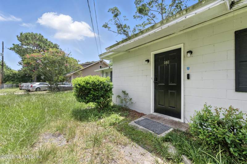 4 bedroom Single Family Residence at 7174 Matthew Street, Sweetwater Park, Jacksonville — photo 4