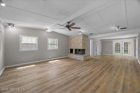 8712 Mathonia Avenue, Jacksonville FL - photo 7 of 34