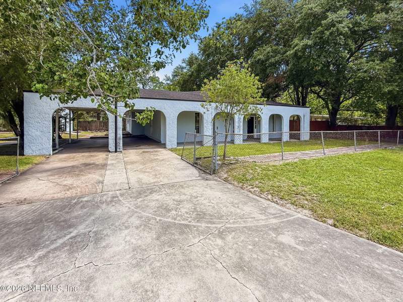 3 bedroom Single Family Residence at 7999 Cecil Street, Normandy Village, Jacksonville — photo 2