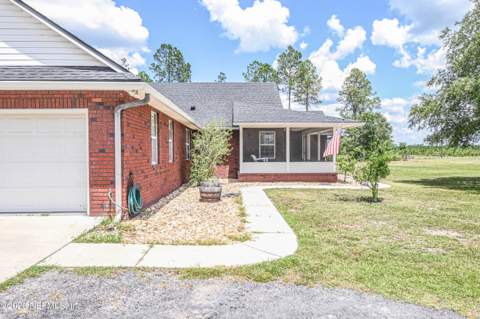 11485 Peacock Creek Road, Glen St. Mary FL - photo 13 of 72